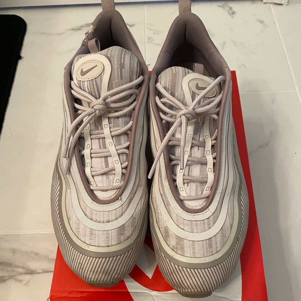 Nike 97s size 13
